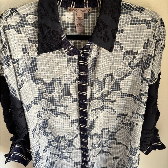 Sharon Young Navy & White Sheer Floral Button Down Blouse - Size L - Picture 2 of 9